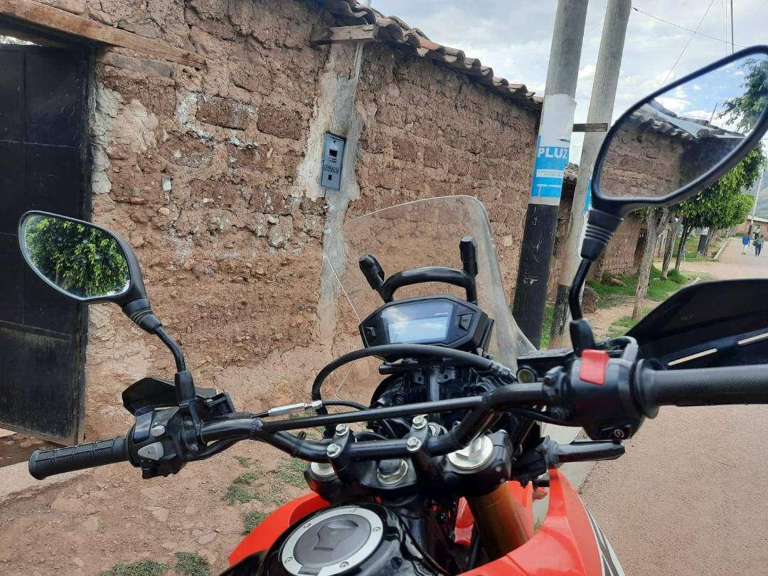 Vendo Moto Honda 250 Rally – Ocasión 40.000 km – Ayacucho