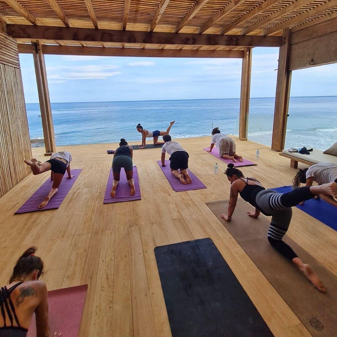 Lima YOGA | Clases | Escuela de Yoga registrada ante el Yoga Alliance